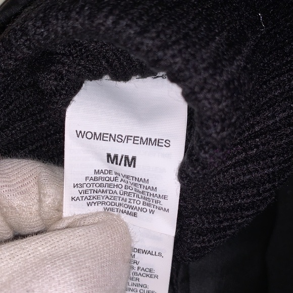 NWT The North Face Metropolis Mitt, Medium - Picture 7 of 10